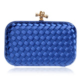 Knot Clutch